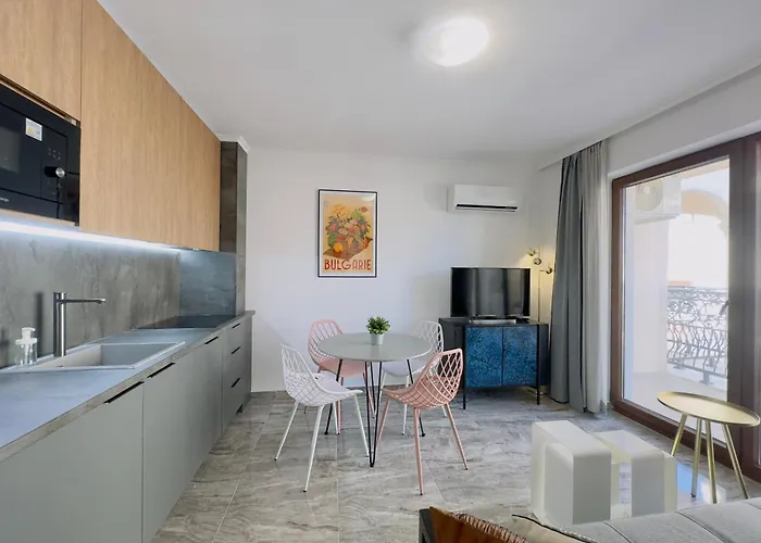 Valencia Gardens - Private - Bsr * Несебър